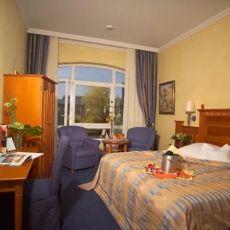 Alte Strassenmeisterei Otel 3*