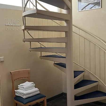 Alte Strassenmeisterei 3*