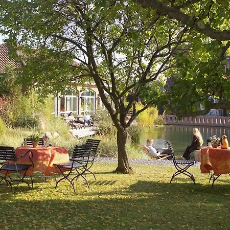 Hotel Eut-in Alte Straßenmeisterei Eutin
